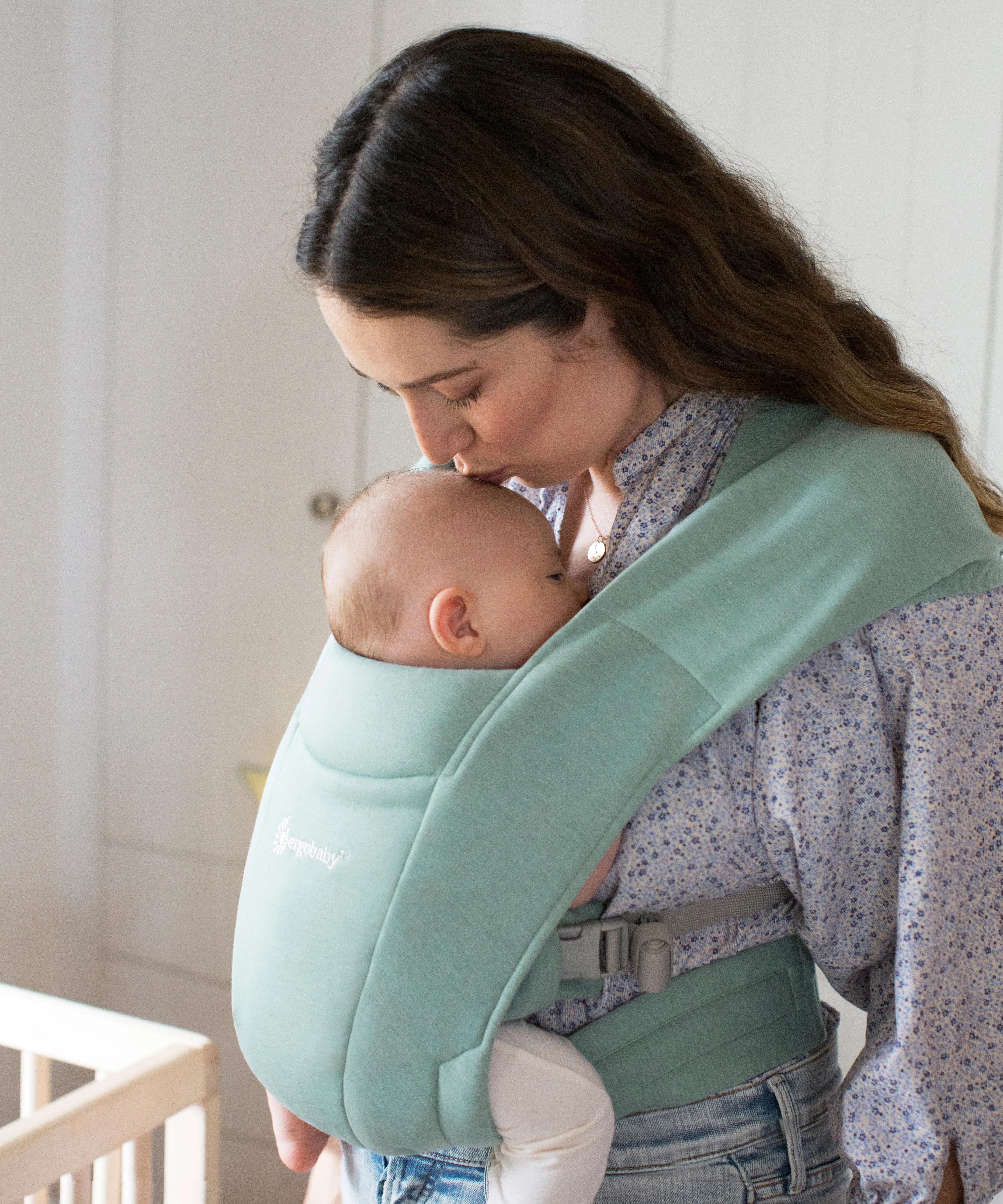 Ergobaby Embrace Soft Knit Newborn Baby Carrier